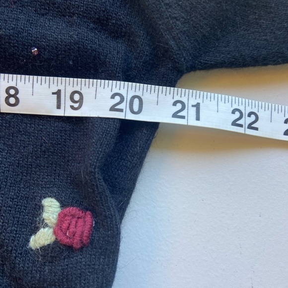 NWT Christopher Banks Angora Silk Sweater Hand Embroidered Feminine Dainty Sz M - Picture 11 of 11